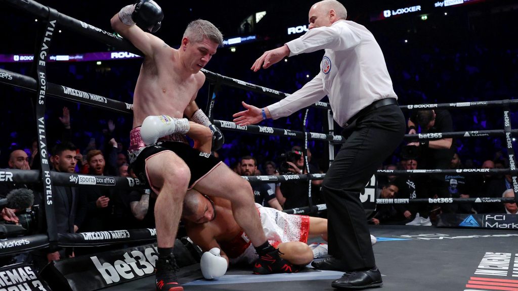 Photos: Liam Smith's shocking fourth-round knockout of Chris Eubank Jr. - The Punch Junkie