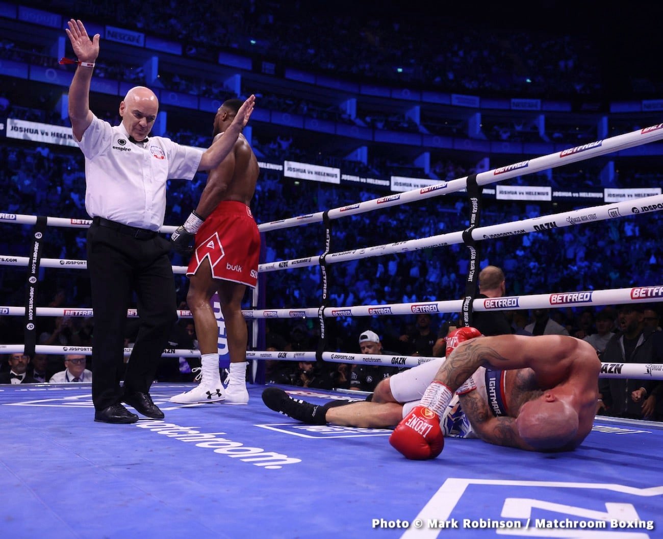 Anthony Joshua Scores Devastating KO, Wrecks Helenius In Round Seven - The Punch Junkie™ News